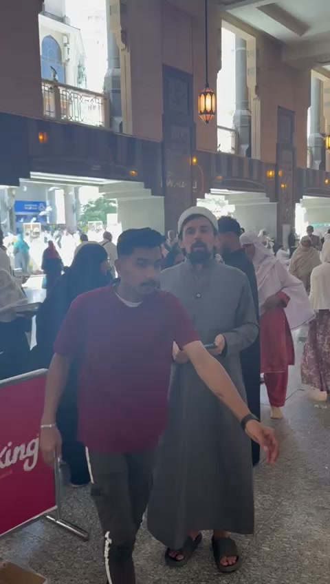 Suudi Arabistan Yemek Dağıtımı